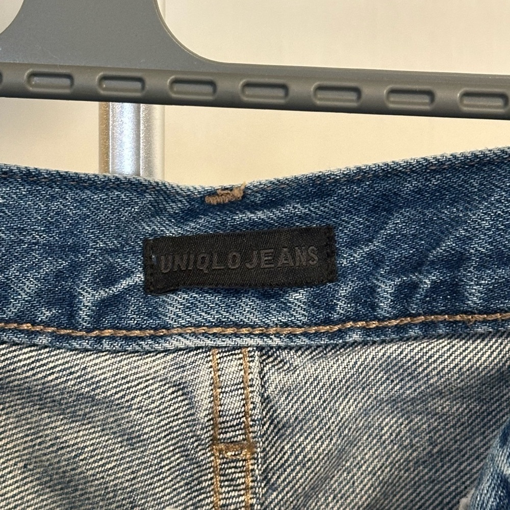 UNIQLO Wide Straight High Rise Size 26 - Picture 3 of 7